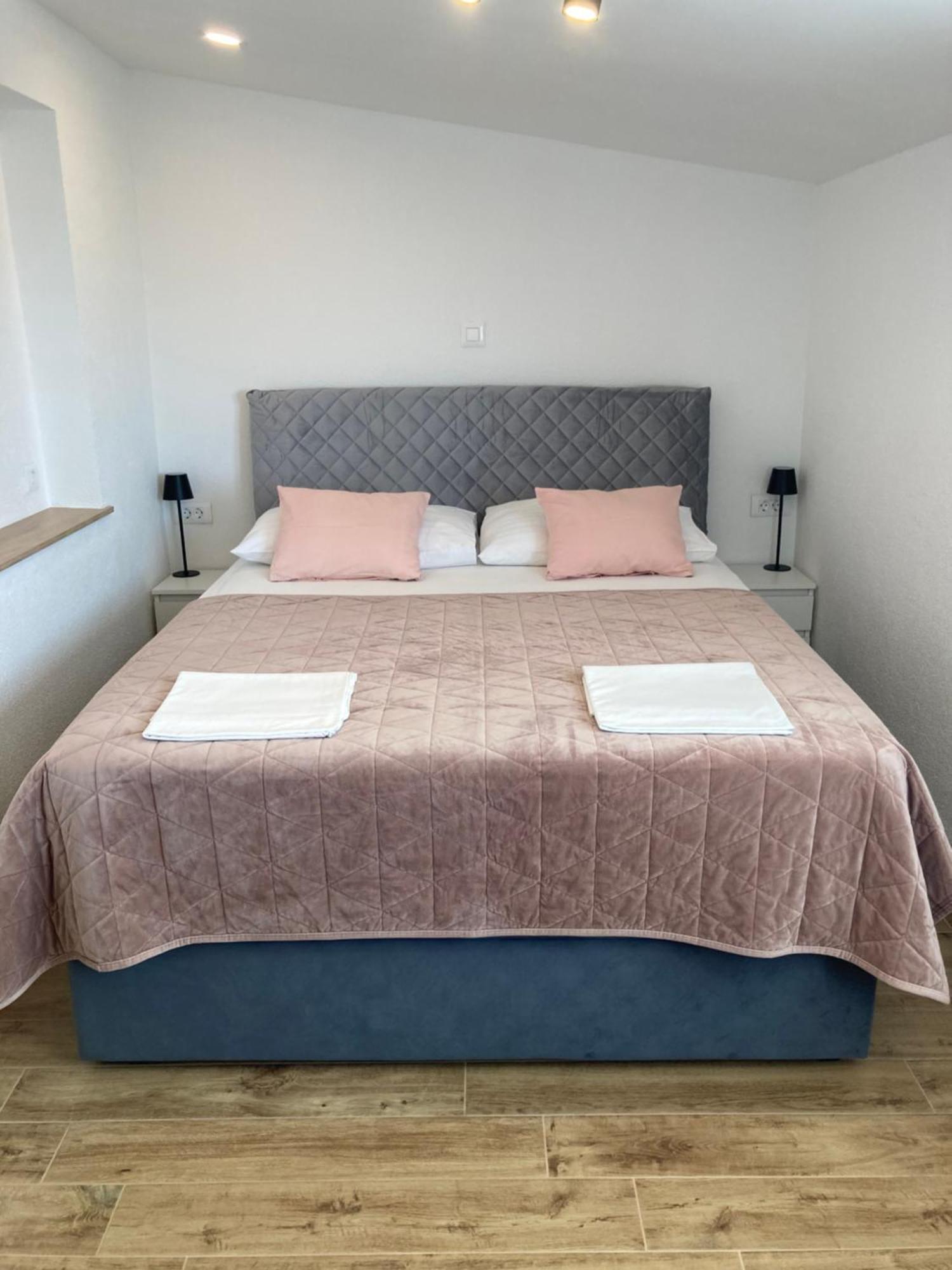 Apartments Sky بريلا المظهر الخارجي الصورة